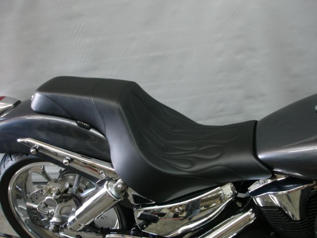 C&C Motorcycle Seats - Square Back - VTX 1300 R/S/T‏